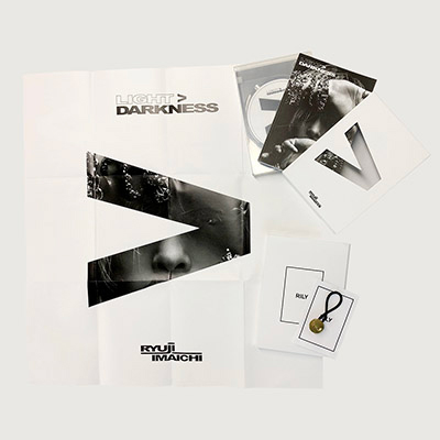LIGHT＞DARKNESS（CD+Blu-ray+フォトブック+グッズ+スマプラ）