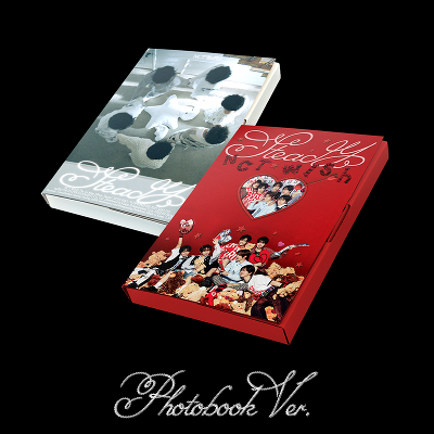 �s4��Z�b�g�t�y�؍��ՁzThe 1st Mini Album 'Steady'�yPhotobook Ver.(2��)/Keyring Ver./QR Ver.�z