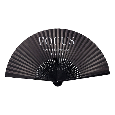 FOCUS TOUR HAND FAN