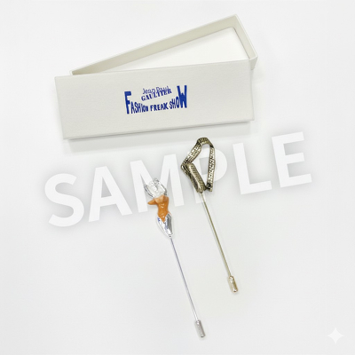 �X�J�[�t�s��(�R�[���u��)