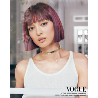 VOGUE JAPAN 2026 April issue�yFeatured Inside�z