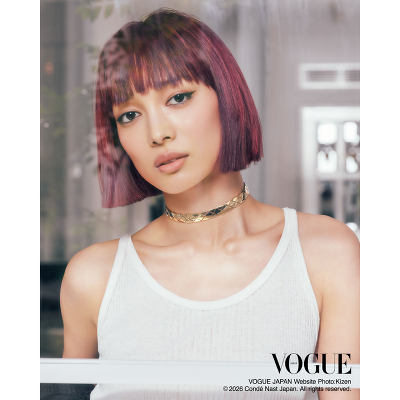 VOGUE JAPAN 2026 April issue�yFeatured Inside�z